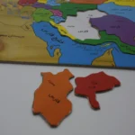 پازل نقشه ایران ۳۲ تکه مدل CH12 چوبی آموزشی